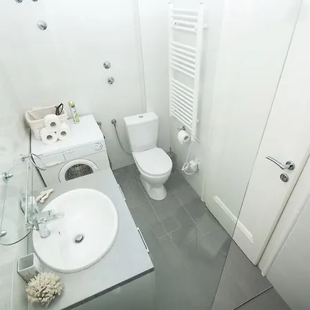 Saint Sava Apartment *